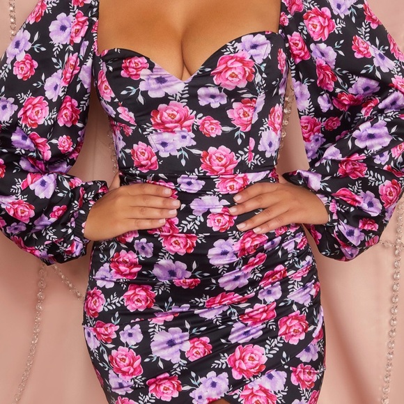 poshmark Dresses & Skirts - MINI DRESS FLORAL PRINT